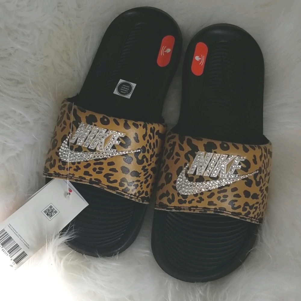 New bling Cheetah print Nike Slides - Picture 4 of 6